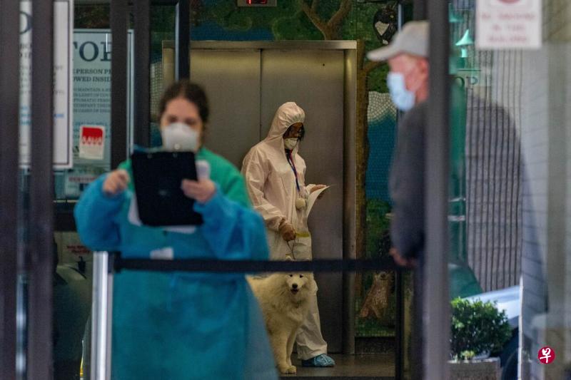 医疗专家警告,美国若急于重启经济,将得冒疫情再次暴发的风险。(法新社档案照) 医疗专家警告,美国若急于重启经济,将得冒疫情再次暴发的风险。(法新社档案照)