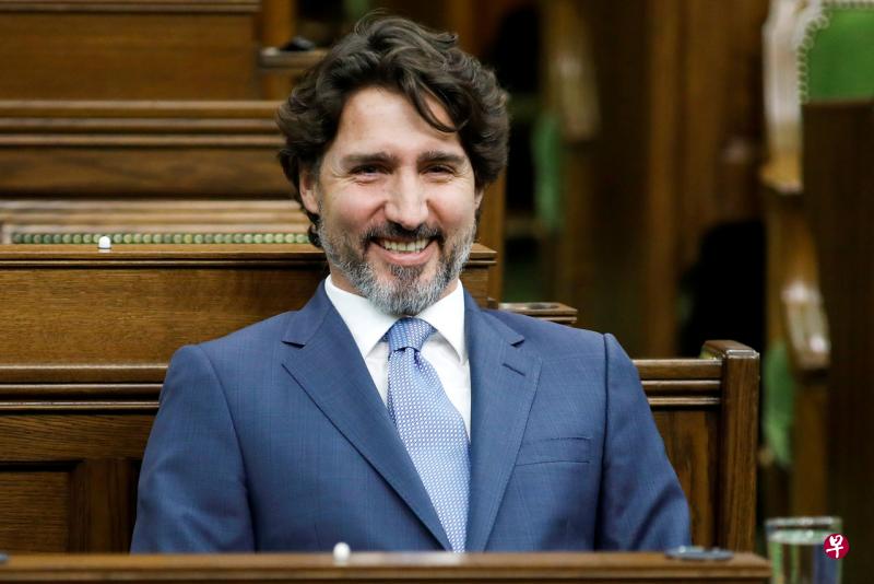 加拿大总理特鲁多星期三(13日)在渥太华说,该项测试技术安全且经过认可,能检测个体血液中冠病病毒的特异性抗体。(路透社) 加拿大总理特鲁多星期三(13日)在渥太华说,该项测试技术安全且经过认可,能检测个体血液中冠病病毒的特异性抗体。(路透社)