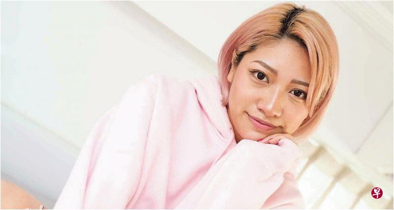 木村花2015年就读日本摔角专门学校,隔年正式出赛,自去年加入《双层》后人气直升。(互联网) 木村花2015年就读日本摔角专门学校,隔年正式出赛,自去年加入《双层》后人气直升。(互联网)