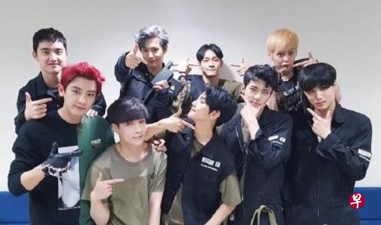 EXO合照。(互联网) EXO合照。(互联网)