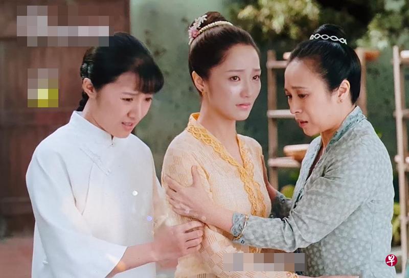 肖燕饰演的“菊香”楚楚可怜。(截自视频) 肖燕饰演的“菊香”楚楚可怜。(截自视频)