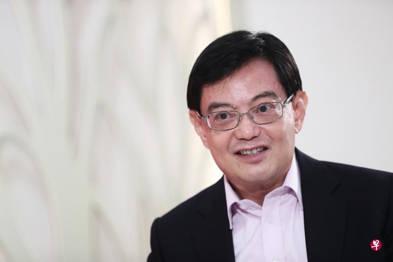 副总理兼财政部长王瑞杰说,来届大选攸关如何为国家下来的五至10年制定前进方向,以应对这一代人须面对的种种变化和重重挑战。(海峡时报) 副总理兼财政部长王瑞杰说,来届大选攸关如何为国家下来的五至10年制定前进方向,以应对这一代人须面对的种种变化和重重挑战。(海峡时报)