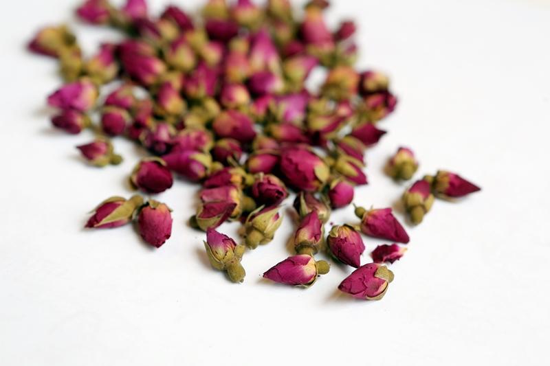 干玫瑰花。(档案照) 干玫瑰花。(档案照)