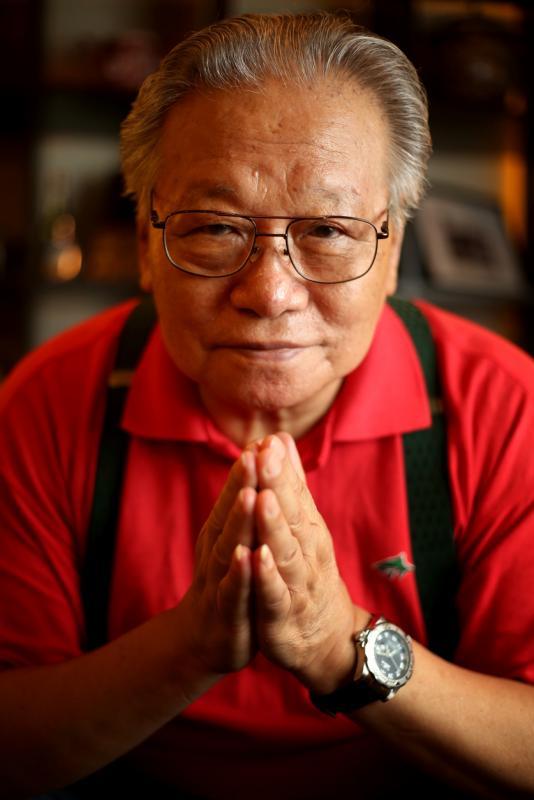 李振盛2016年曾受新加坡国际摄影节之邀,来新举办个展。(档案照) 李振盛2016年曾受新加坡国际摄影节之邀,来新举办个展。(档案照)