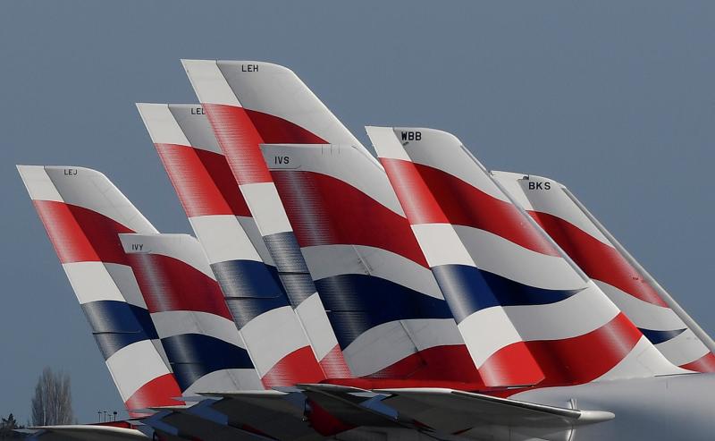 英国航空星期天表示,该公司已与机组代表达成协议,裁减旗下350名机师,并将另外300名机师放入后备名单,有需要时再僱用。(路透社) 英国航空星期天表示,该公司已与机组代表达成协议,裁减旗下350名机师,并将另外300名机师放入后备名单,有需要时再僱用。(路透社)