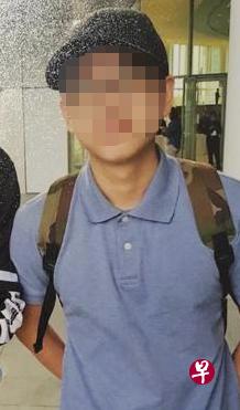 21岁的赖旭安去年11月在送餐途中突然感到不适而被送入医院,之后抢救无效8天后过世,死因为脑出血。 (受访者提供) 21岁的赖旭安去年11月在送餐途中突然感到不适而被送入医院,之后抢救无效8天后过世,死因为脑出血。 (受访者提供)