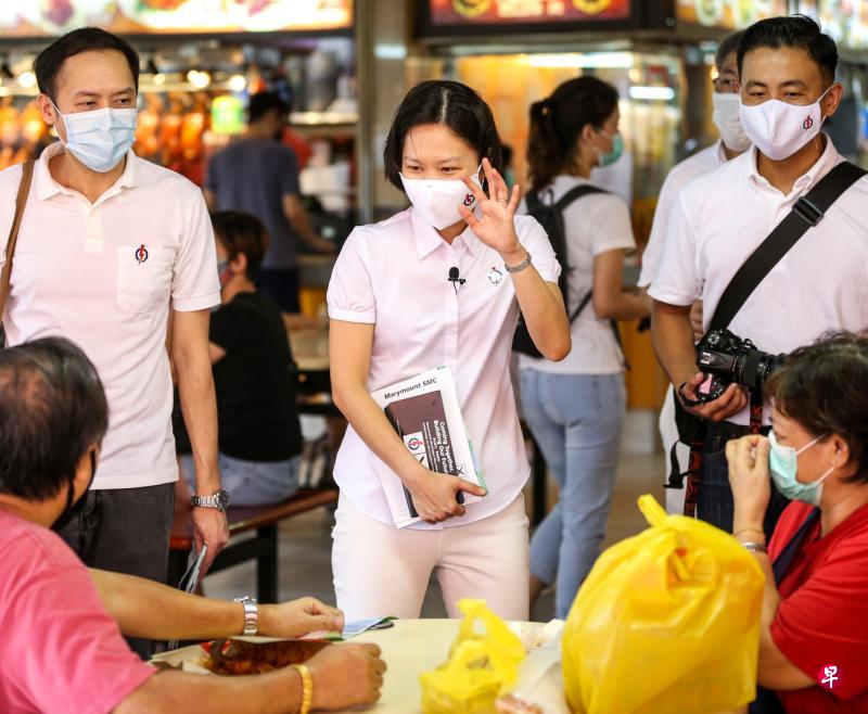 本届大选的人民行动党新人陈杰豪(左上图,顺时钟)、颜晓芳、叶汉荣,以及娜蒂雅被看好下来可能出任政治职务。(档案照片) 本届大选的人民行动党新人陈杰豪(左上图,顺时钟)、颜晓芳、叶汉荣,以及娜蒂雅被看好下来可能出任政治职务。(档案照片)
