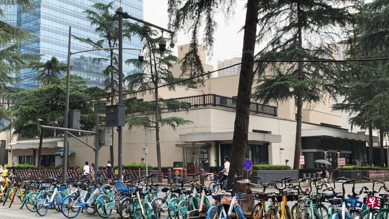 中国外交部今天（24日）通知美国关闭驻成都总领事馆。（彭博社）