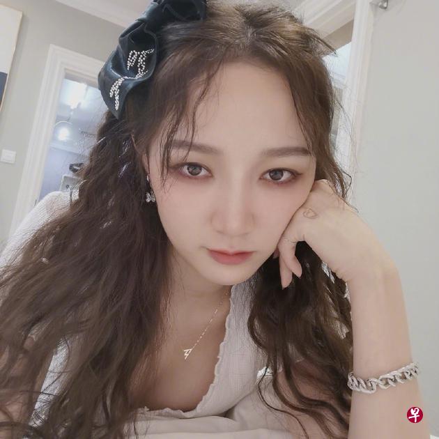 孟佳领军表演的《花样年华》够精彩。(互联网) 孟佳领军表演的《花样年华》够精彩。(互联网)