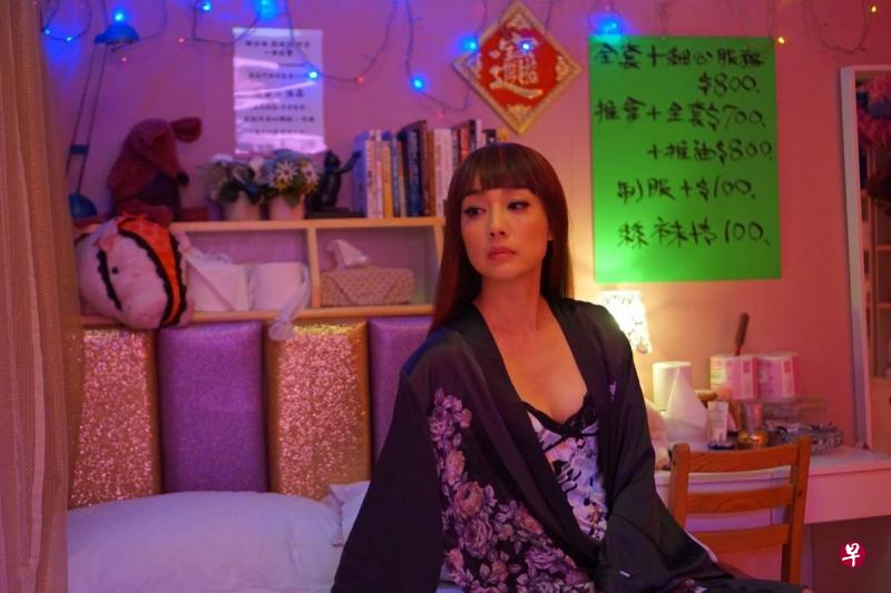 江美仪在《杀手》饰演造型破格大胆的妓女Lulu。(互联网) 江美仪在《杀手》饰演造型破格大胆的妓女Lulu。(互联网)