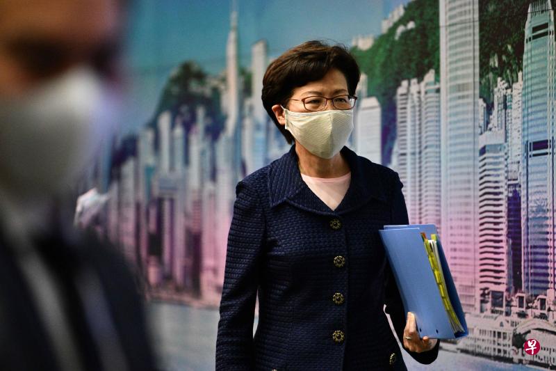 包括香港特首林郑月娥在内的11名官员被美国政府制裁。港中联办坚称绝不退让,港府指其“卑劣无耻”(法新社档案照) 包括香港特首林郑月娥在内的11名官员被美国政府制裁。港中联办坚称绝不退让,港府指其“卑劣无耻”(法新社档案照)