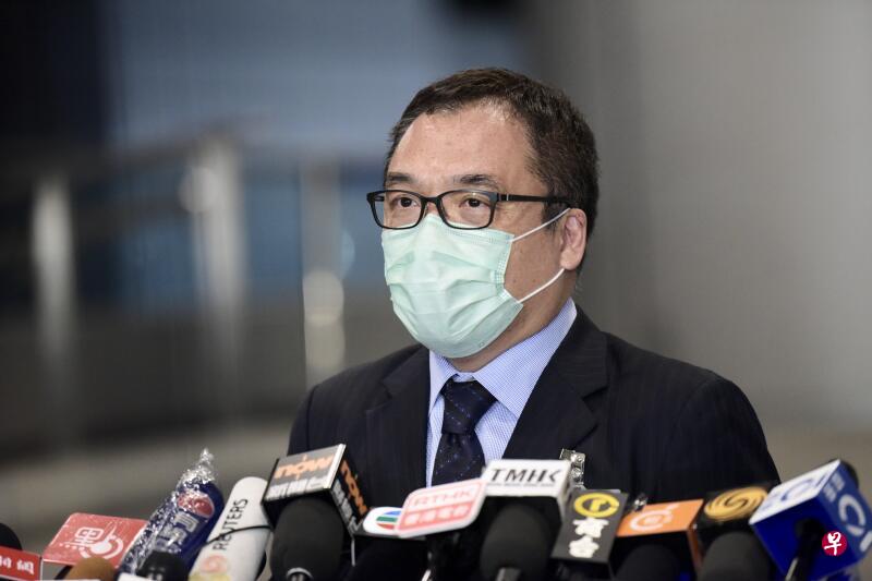 香港警务处国家安全处高级警司李桂华,昨晚召开记者会汇报警方的拘捕行动。(香港中通社) 香港警务处国家安全处高级警司李桂华,昨晚召开记者会汇报警方的拘捕行动。(香港中通社)
