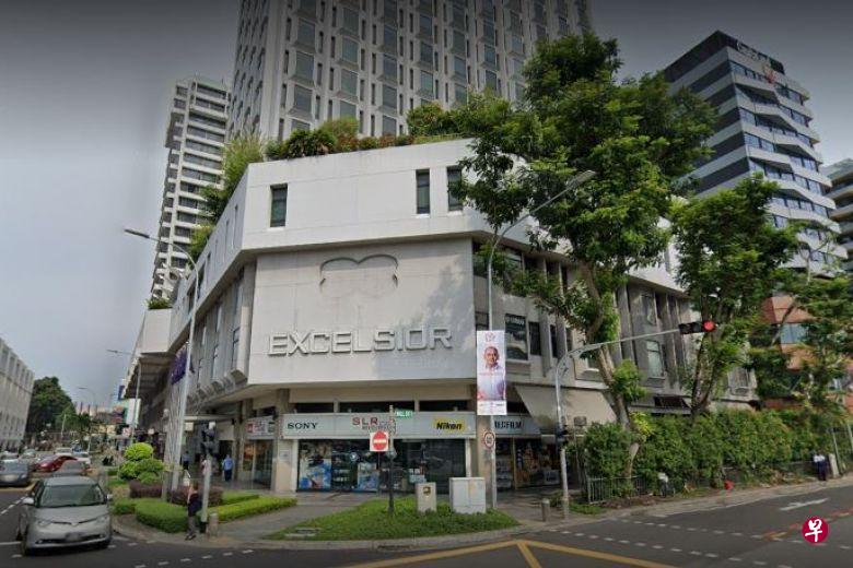 怡东购物中心的SLR Revolution相机店昨天(8月30日)被列为冠病感染群,目前有四起病例。(档案照) 怡东购物中心的SLR Revolution相机店昨天(8月30日)被列为冠病感染群,目前有四起病例。(档案照)