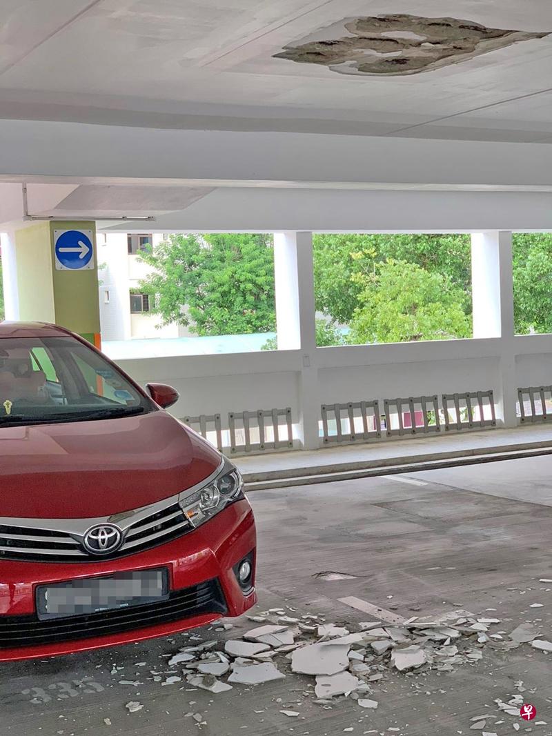 何女士的车辆遭洋灰砸中。(受访者提供) 何女士的车辆遭洋灰砸中。(受访者提供)