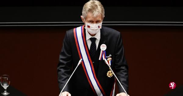 维斯特奇尔无视北京的反对,8月30日率领代表团抵达台湾,展开六天访问行程。(法新社) 维斯特奇尔无视北京的反对,8月30日率领代表团抵达台湾,展开六天访问行程。(法新社)