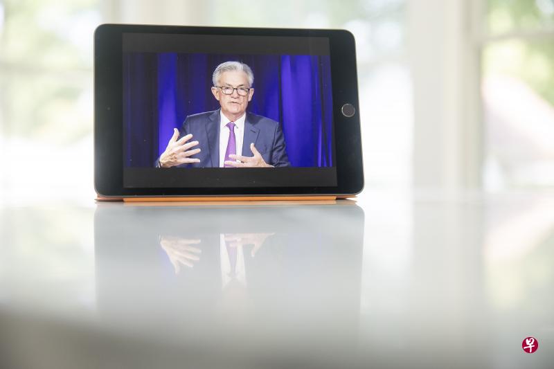 美联储主席鲍威尔在周三利率决定公布后的记者会上表示,“这是非常强而有力的指引,体现了我们的信心和决心。我们坚定承诺将完成目标和允许通胀高于目标值”。(彭博社) 美联储主席鲍威尔在周三利率决定公布后的记者会上表示,“这是非常强而有力的指引,体现了我们的信心和决心。我们坚定承诺将完成目标和允许通胀高于目标值”。(彭博社)