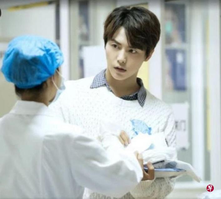 马天宇参与抗疫剧演出单元《了不起的兔子叔叔》。(互联网) 马天宇参与抗疫剧演出单元《了不起的兔子叔叔》。(互联网)