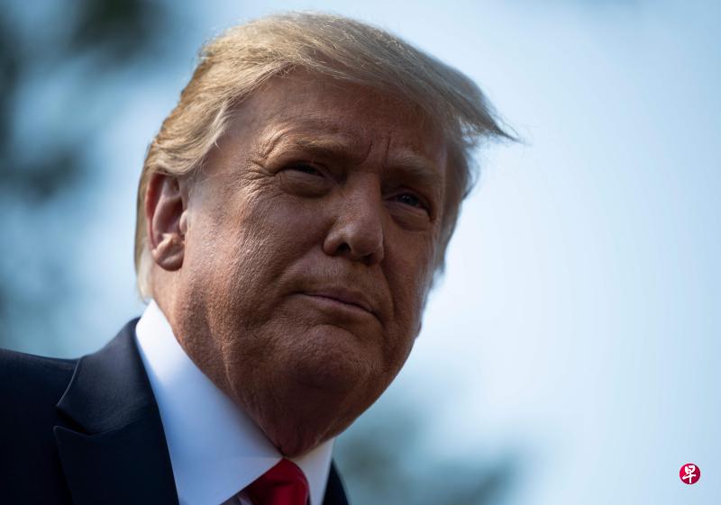 法国政府发言人阿塔尔说,特朗普确诊冠病,“证明这个大流行病威胁所有人,没有人享有豁免,包括那些质疑冠病者。”(法新社) 法国政府发言人阿塔尔说,特朗普确诊冠病,“证明这个大流行病威胁所有人,没有人享有豁免,包括那些质疑冠病者。”(法新社)