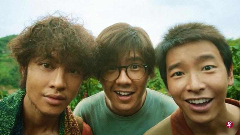 《一点就到家》尹昉(左起)、刘昊然和彭昱畅演绎青年创业梦。 《一点就到家》尹昉(左起)、刘昊然和彭昱畅演绎青年创业梦。