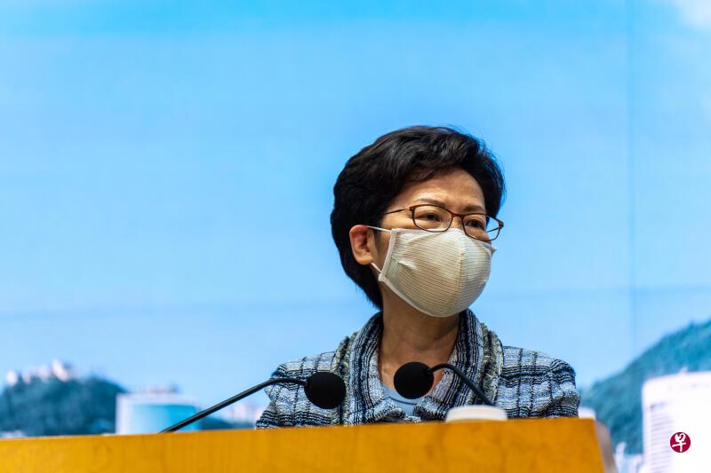 美国国务院警告国际金融机构如果继续与被美国视为协助北京控制香港局势的人士交易,这些机构恐将面对“严厉制裁”,被点名的陆港官员中包括香港特首林郑月娥。(彭博社) 美国国务院警告国际金融机构如果继续与被美国视为协助北京控制香港局势的人士交易,这些机构恐将面对“严厉制裁”,被点名的陆港官员中包括香港特首林郑月娥。(彭博社)