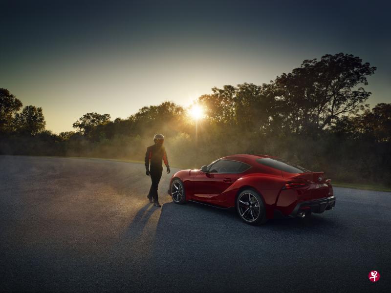 GR Supra有着典型跑车应有的玲珑曲线。 GR Supra有着典型跑车应有的玲珑曲线。