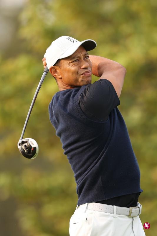 休战五周后,伍兹希望能在ZoZo锦标赛拿下个人职业生涯第83个巡回赛冠军。(法新社) 休战五周后,伍兹希望能在ZoZo锦标赛拿下个人职业生涯第83个巡回赛冠军。(法新社)