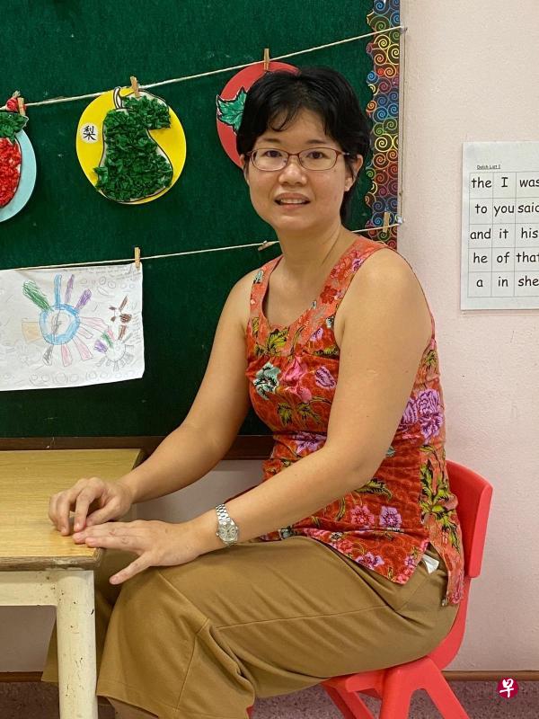 张爱琳目前在幼儿园当实习教师。（受访者提供）