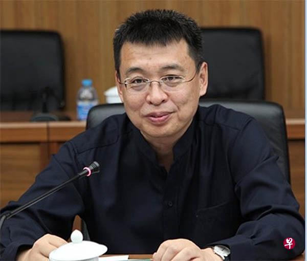 “红二代”出身的中国国家环保局前副局长潘岳曾入选2005年美国《商业周刊》年度“亚洲之星”。(互联网) “红二代”出身的中国国家环保局前副局长潘岳曾入选2005年美国《商业周刊》年度“亚洲之星”。(互联网)