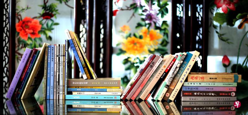 作者期待默默耕耘、不卑不亢的东南亚华文文学破茧化蝶、华丽转身那一天的到来。(档案照片) 作者期待默默耕耘、不卑不亢的东南亚华文文学破茧化蝶、华丽转身那一天的到来。(档案照片)