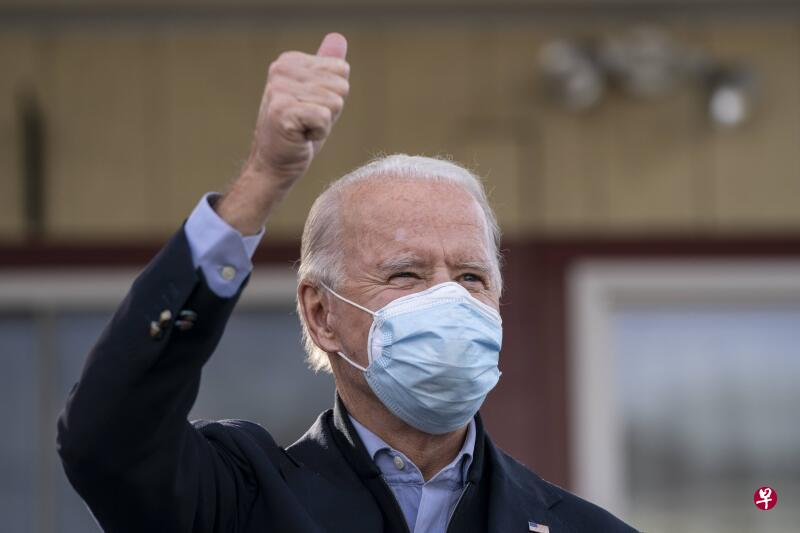 民主党候选人拜登只要在佛州、北卡州、俄亥俄州和得州这四个大州中赢得一州,就可笃定当选。(法新社) 民主党候选人拜登只要在佛州、北卡州、俄亥俄州和得州这四个大州中赢得一州,就可笃定当选。(法新社)