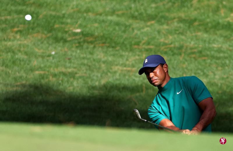 美国名将伍兹积极练习,希望能在美国大师赛中成功卫冕。(法新社) 美国名将伍兹积极练习,希望能在美国大师赛中成功卫冕。(法新社)