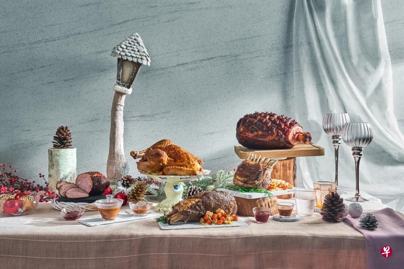 新加坡首都凯宾斯基酒店的Signature Roast圣诞大餐。(主办方提供) 新加坡首都凯宾斯基酒店的Signature Roast圣诞大餐。(主办方提供)