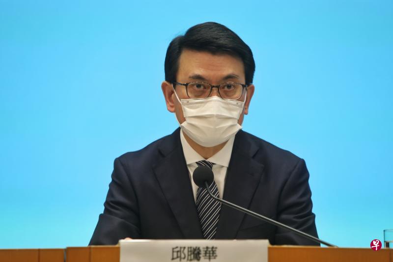 香港商务及经济发展局长邱腾华表示,目前提出重启与新加坡的旅游气泡的具体日子并不实际,但也不能因未能启动气泡而气馁。(香港中通社) 香港商务及经济发展局长邱腾华表示,目前提出重启与新加坡的旅游气泡的具体日子并不实际,但也不能因未能启动气泡而气馁。(香港中通社)