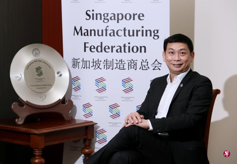 新加坡制造商总会会长符标熊希望吸引更多年轻人加入制造业 ,并继续推动企业的数码化。(梁麒麟摄) 新加坡制造商总会会长符标熊希望吸引更多年轻人加入制造业 ,并继续推动企业的数码化。(梁麒麟摄)