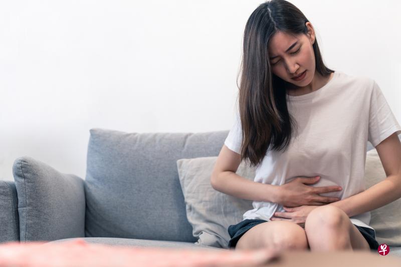 胃痛常用来描述上腹部的疼痛或不适,但这部位的疼痛可以由多种不同原因造成。(iStock图片) 胃痛常用来描述上腹部的疼痛或不适,但这部位的疼痛可以由多种不同原因造成。(iStock图片)