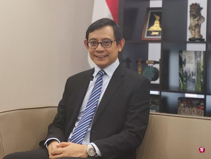 新加坡驻广州总领事馆总领事罗德杰指出,不少新加坡企业看好在粤港澳大湾区的发展潜力。(曾实摄) 新加坡驻广州总领事馆总领事罗德杰指出,不少新加坡企业看好在粤港澳大湾区的发展潜力。(曾实摄)