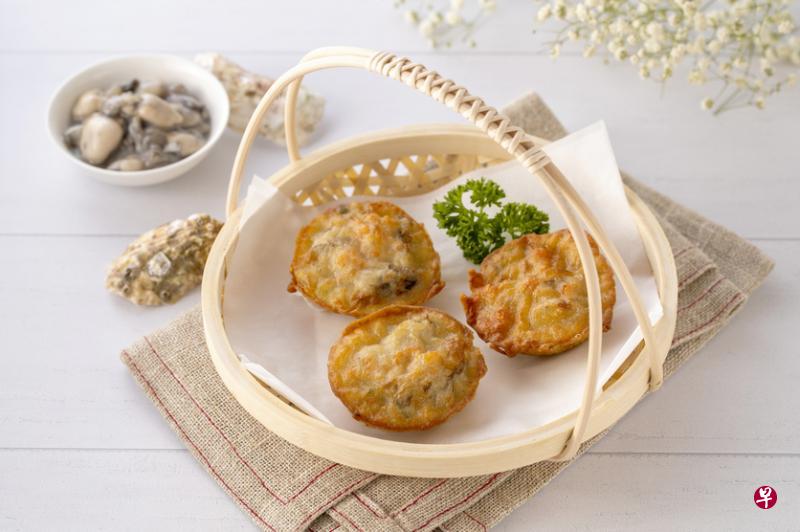 海蛎饼壳酥馅鲜。