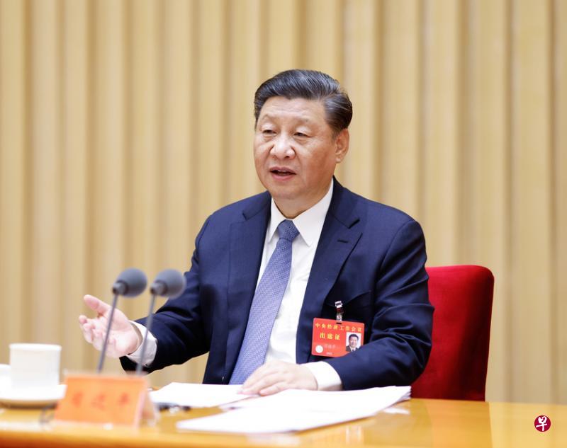 中共总书记习近平在中央经济工作会议上发表讲话。（新华社）