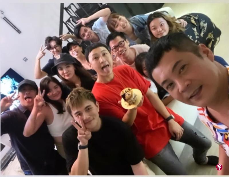 新传媒艺人曹国辉、包勋评、徐鸣杰被指违反防疫措施。(受访者提供) 新传媒艺人曹国辉、包勋评、徐鸣杰被指违反防疫措施。(受访者提供)