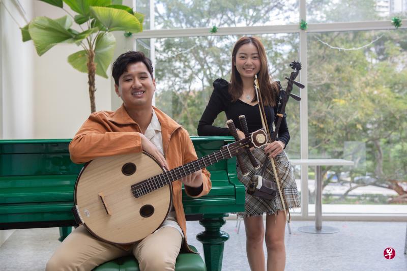 饶思铭(左)和廖璟仪以华乐代表新加坡音乐家首次参与好莱坞电影音乐的制作。 饶思铭(左)和廖璟仪以华乐代表新加坡音乐家首次参与好莱坞电影音乐的制作。