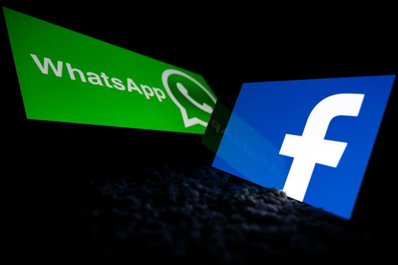 手机通讯应用Whatsapp将会强制和Facebook共享用户数据(法新社) 手机通讯应用Whatsapp将会强制和Facebook共享用户数据(法新社)