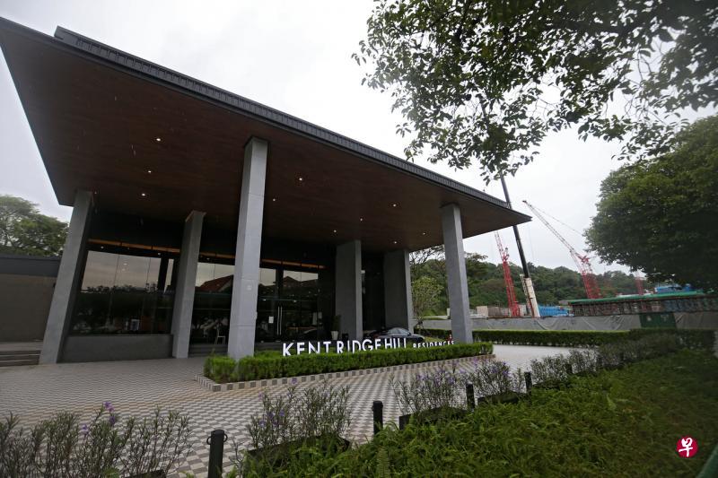 Kent Ridge Hill Residences目前已售出74%,项目也开始动工,位置就在示范屋旁边。(叶振忠摄) Kent Ridge Hill Residences目前已售出74%,项目也开始动工,位置就在示范屋旁边。(叶振忠摄)