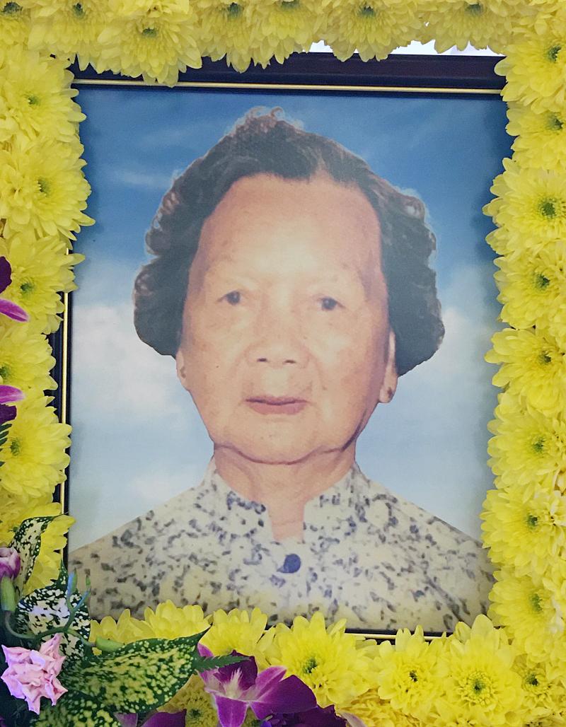 111岁人瑞去世。 111岁人瑞去世。