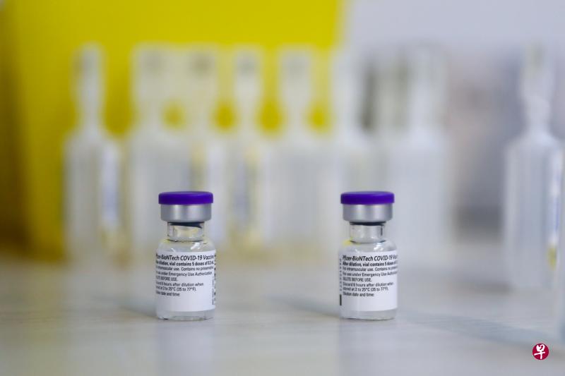 BioNTech在周一提交的一份报告中说,旗下的制药商已经承担了超过一半的产能,而德国马尔堡的新工厂预计2月底前投产,每年最高可产7.5亿剂疫苗。(路透社) BioNTech在周一提交的一份报告中说,旗下的制药商已经承担了超过一半的产能,而德国马尔堡的新工厂预计2月底前投产,每年最高可产7.5亿剂疫苗。(路透社)