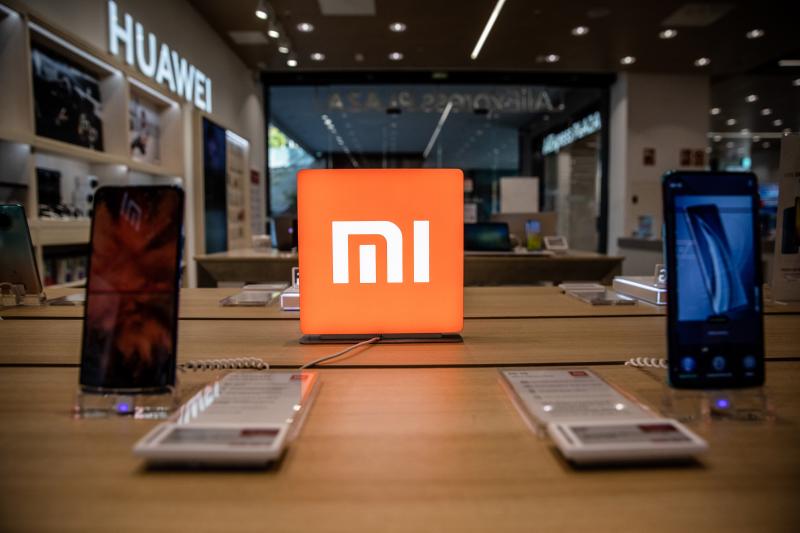 美国国防部星期四(4日)又公布了一批直接或间接在美国经营的“共产主义中国军事公司”,其中包括小米。(彭博社) 美国国防部星期四(4日)又公布了一批直接或间接在美国经营的“共产主义中国军事公司”,其中包括小米。(彭博社)