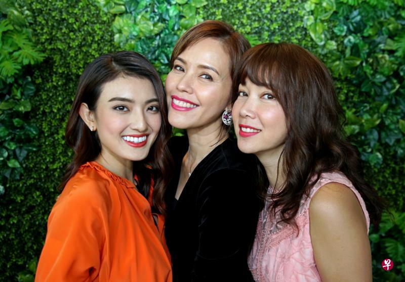 洪凌(左起)、郑惠玉和钟琴主演的《单翼天使》是戏剧收视冠军。 洪凌(左起)、郑惠玉和钟琴主演的《单翼天使》是戏剧收视冠军。