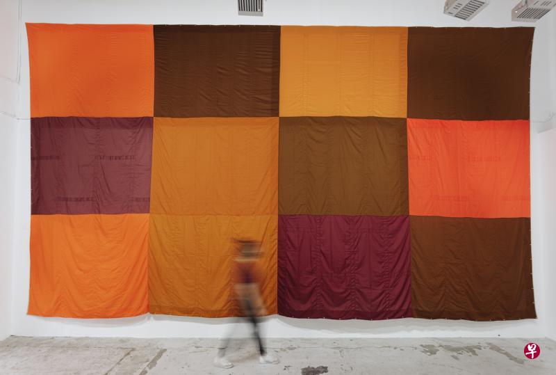 聚焦东南亚艺博会焦点展品包括:泰国艺术家里克力·提拉瓦尼的挂毯装置《无题》。(主办方提供) 聚焦东南亚艺博会焦点展品包括:泰国艺术家里克力·提拉瓦尼的挂毯装置《无题》。(主办方提供)