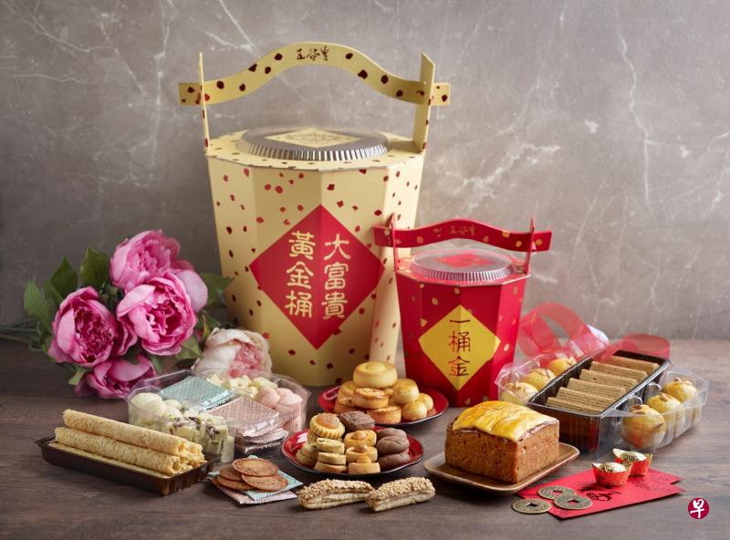 五谷丰推出喜气的“大富贵黄金桶”和“一桶金”礼篮。 五谷丰推出喜气的“大富贵黄金桶”和“一桶金”礼篮。