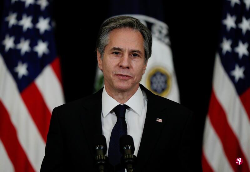 美国务卿布林肯与中共中央外事工作委员会办公室主任杨洁篪通电话时强调,美国将继续捍卫包括新疆、西藏与香港在内的人权和民主价值。图为布林肯2月4日在美国务院讲话。(路透社) 美国务卿布林肯与中共中央外事工作委员会办公室主任杨洁篪通电话时强调,美国将继续捍卫包括新疆、西藏与香港在内的人权和民主价值。图为布林肯2月4日在美国务院讲话。(路透社)