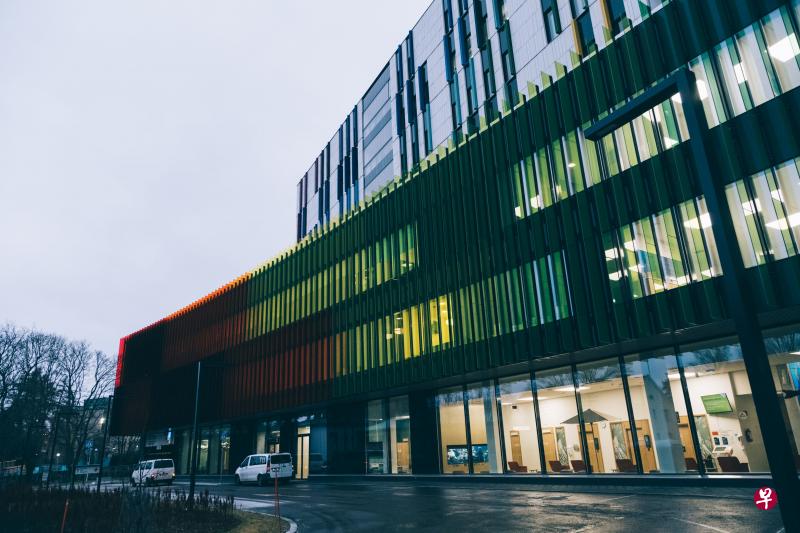 芬兰维塔实验室将新发现的变异冠病病毒暂命名为Fin-796H,该变异体具有的部分突变也已在此前发现的变异病毒毒株中存在。(法新社) 芬兰维塔实验室将新发现的变异冠病病毒暂命名为Fin-796H,该变异体具有的部分突变也已在此前发现的变异病毒毒株中存在。(法新社)